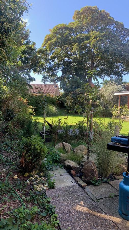 Luxury Large Coastal Retreat Near The Sea Holiday home Deal
