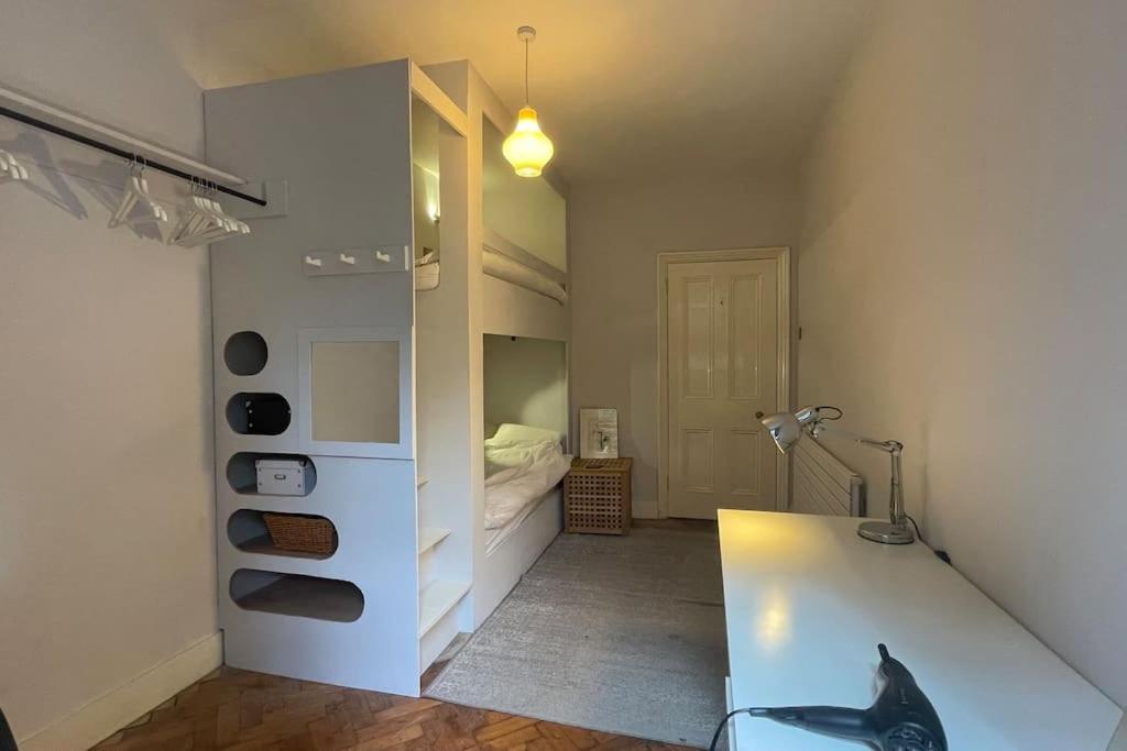 Luxury Large Coastal Retreat Near The Sea Holiday home Deal