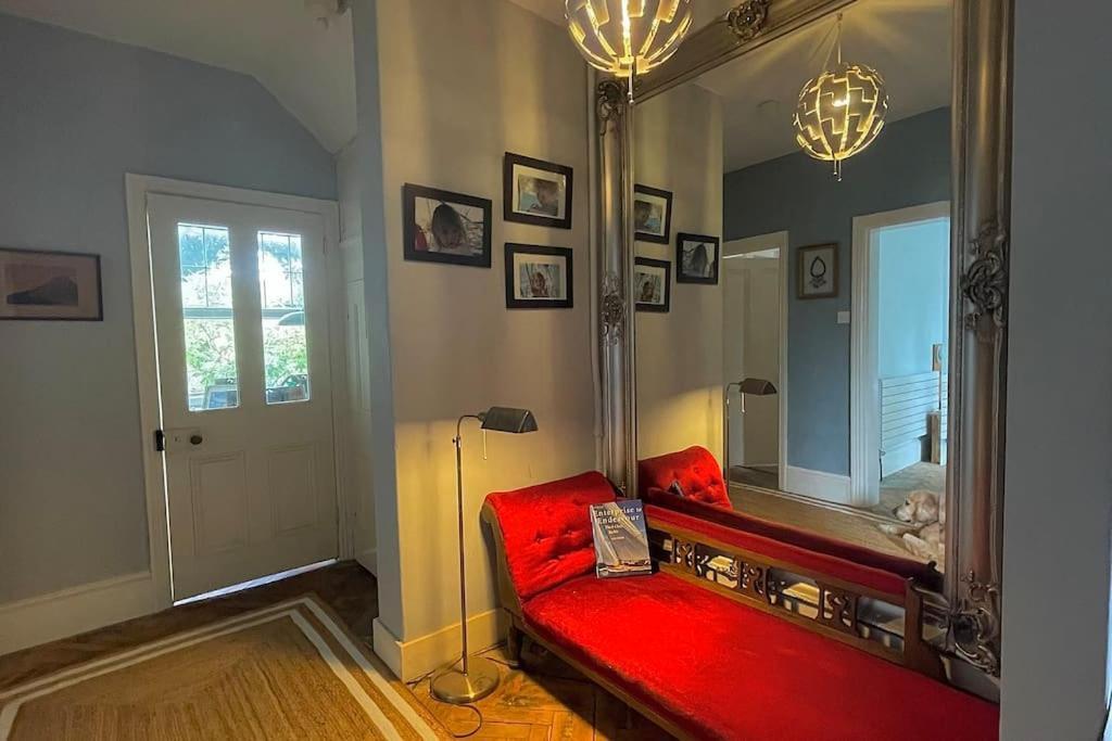 Holiday home Luxury Large Coastal Retreat Near The Sea